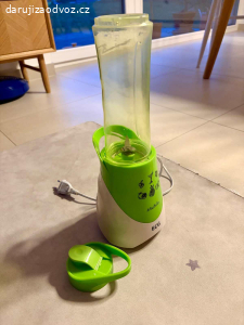 Smoothiovač - mixér na smoothie ECG