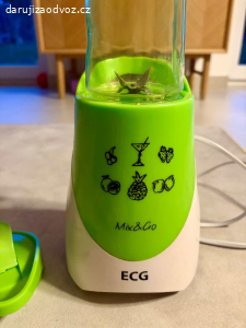 Smoothiovač - mixér na smoothie ECG