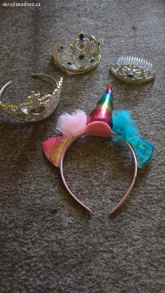 Sperky, celenky, paruky