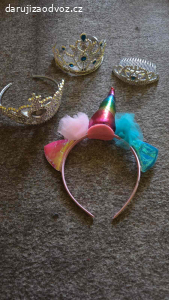 Sperky, celenky, paruky