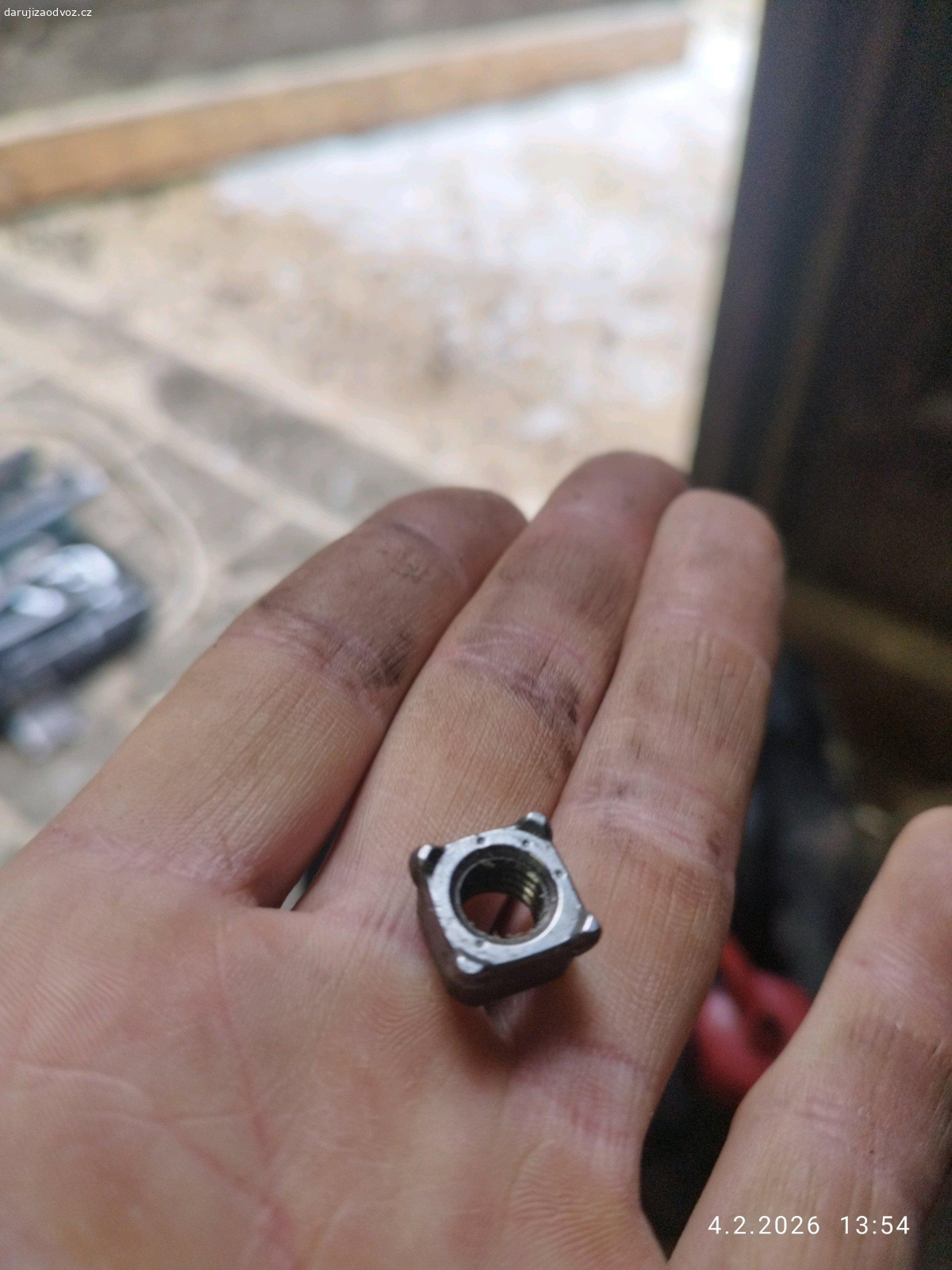 Spojovací matice. matice