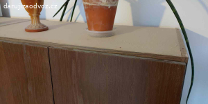 Stará obývací stěna, skříně