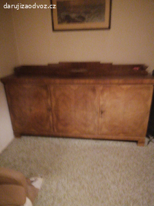 Starožitné skříně aj.