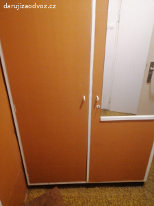 Starožitné skříně aj.