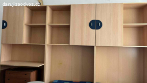 Starší nábytek a kuchyňská linka – za odvoz, zdarm