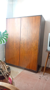 Starý sekretář 50.léta + skříň