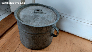 Starý zavařovací hrnec Rex
