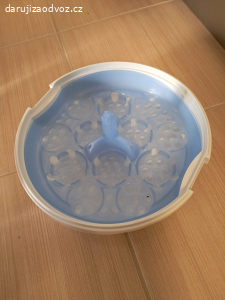 Sterilizator a 2 kojenecke lahvicky