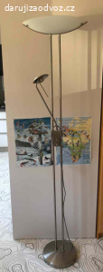 Stojací lampa