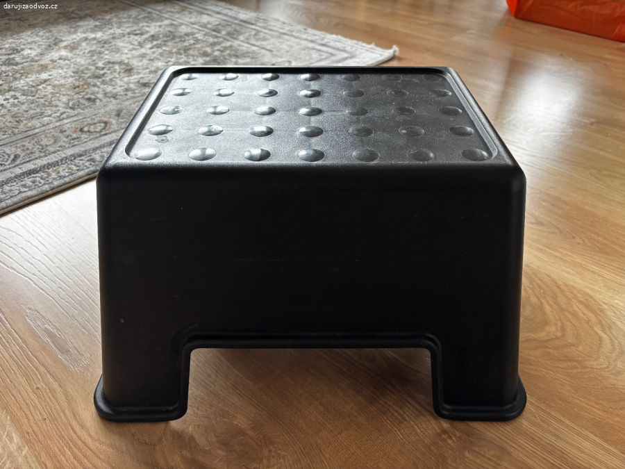 Stolicka Ikea Bolmen