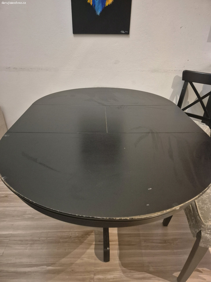 Stůl IKEA