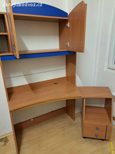 Stůl se skříní a pojízdným šuplíkem