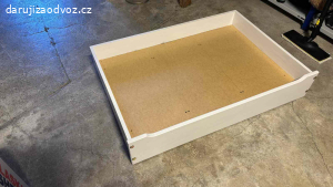 Šuplíky pod postel