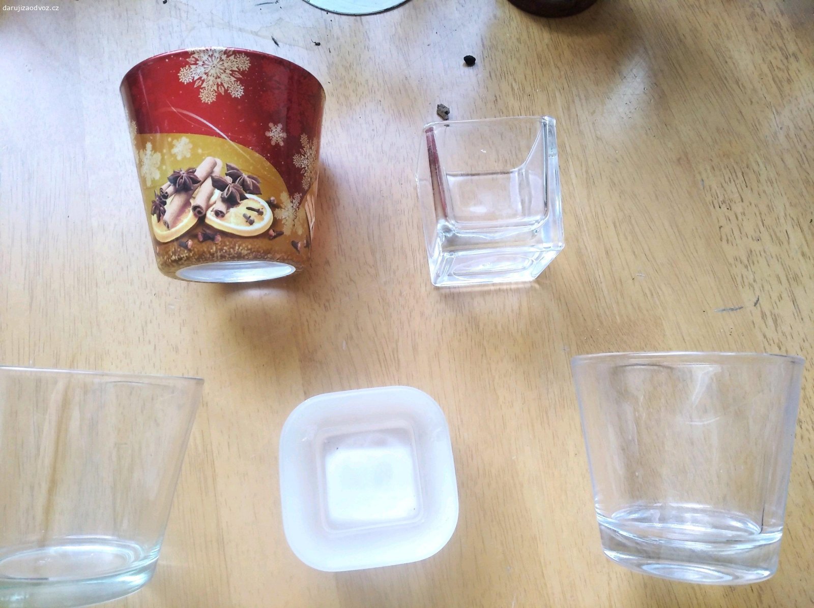 svícny,aronalampy. dřevěné , keramické, kovovè