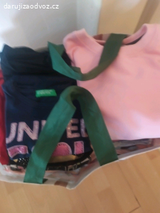 Taška oblečení pro holčičku 7-9 let