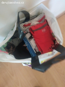 Taška oblečení pro kluka 7-9 let