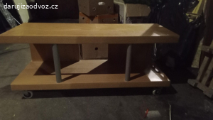 Daruji televizní stolek