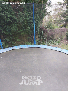 Trampolína
