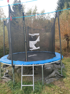Trampolína