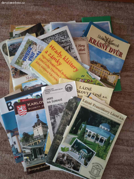 Turistické průvodce a mapy