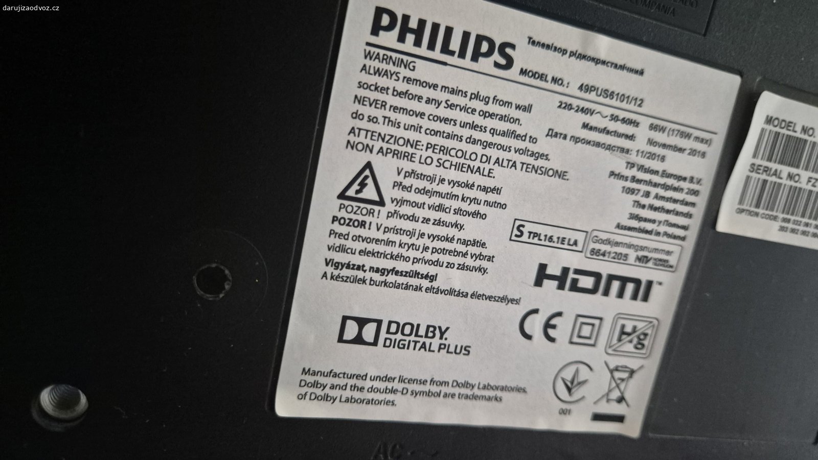 TV Philips 49 palců. Daruji funkční TV. Specifikace na štítku. Má vadu obrazu. Jsou tam bílé tečky. Když si člověk zvykne, tak se na to koukat dá. Jinak je plně funkční. Včetně ovladače.
