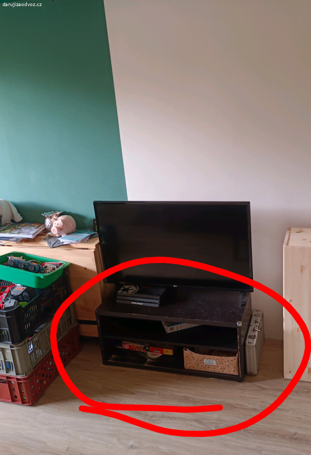 TV skříňka