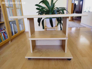 TV stolek