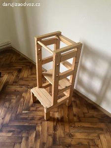 Rostoucí jídelní židlička zn. Tabra + učící věž