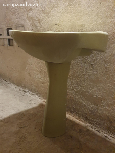 Umyvadlo s nohou, zelené