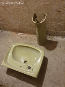 Umyvadlo s nohou, zelené