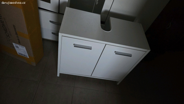 umyvadlová skříňka