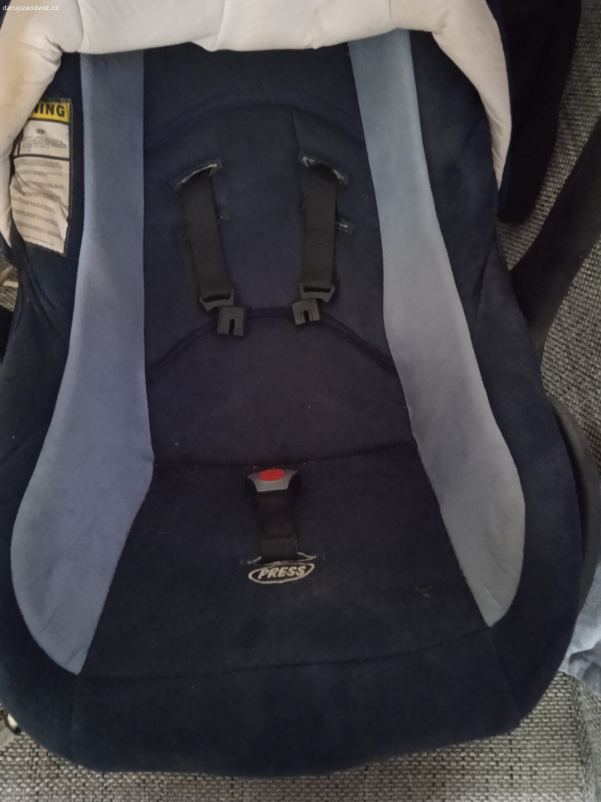 vajíčko houpatko. Dobrý večer daruji vše funkční