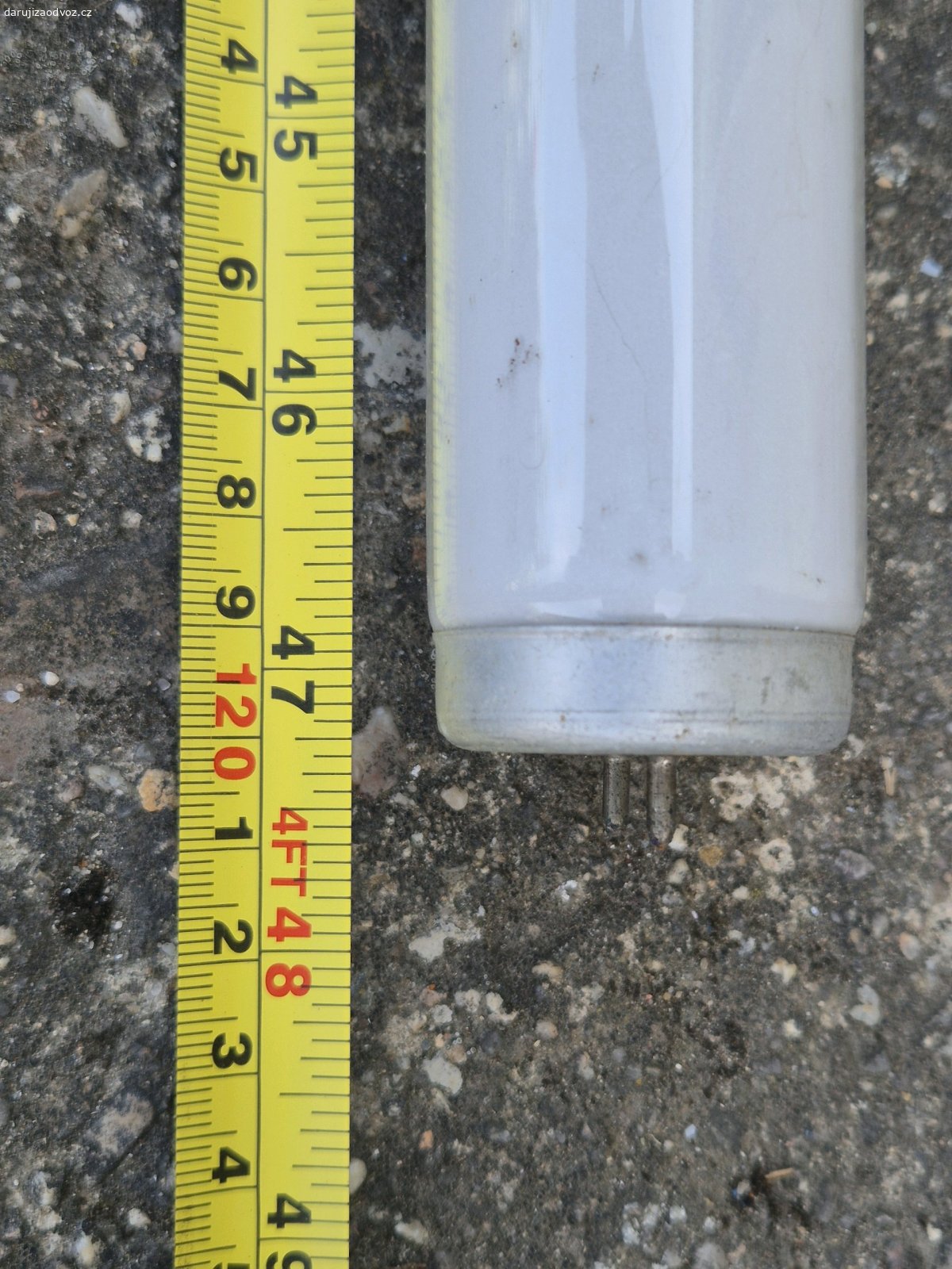 velká zářivka 23 ks. Daruji 23 ks velké zářivky o délce 120 cm průměr 4 cm.
NEPOSÍLAM. Napište kdy přijedete a já se vám ozvu.