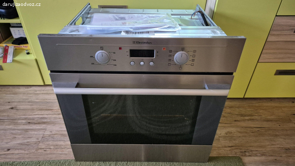 vestavena trouba elektrolux