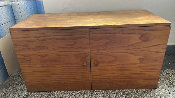 Vše musí pryč! (1)