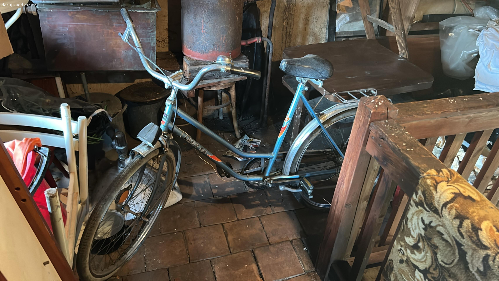 Vše musí pryč! (5). vse je volne do smazani.