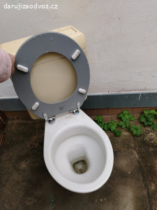 wc + splachovac