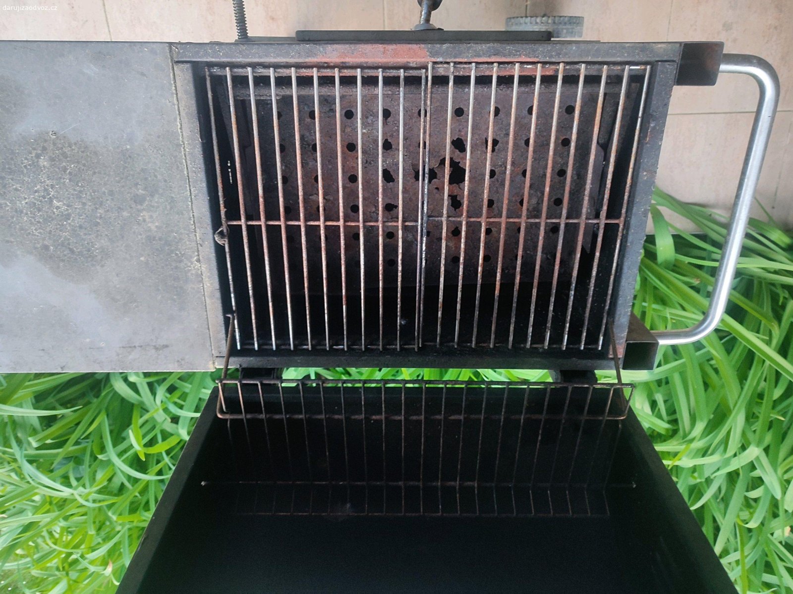 Zahradní gril. daruji gril REZERVOVÁNO