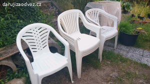 Zahradní plastový set