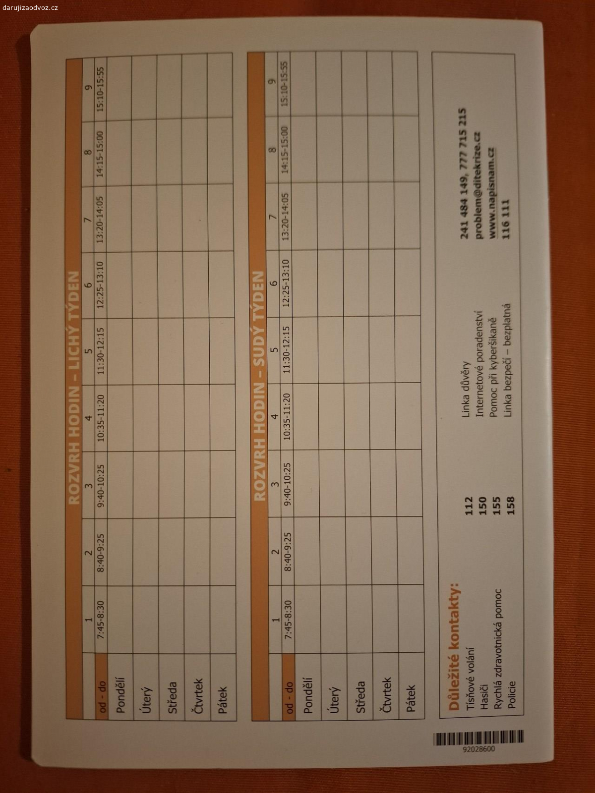 žákovské knížky. asi 150ks možná víc