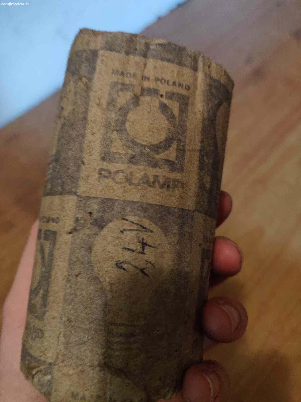 Žárovka. Žárovka 24V 50W, závit E27. Na žiarovke nie je uvedené nič, parametre boli uvedené na obale.