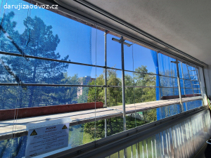 zasklena panelakova lodzie