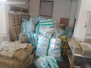 ZBYTKY MINERÁLNÍ VATY Z VÝROBY