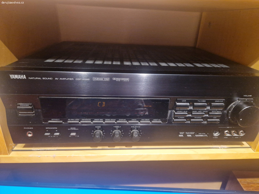 zesilovač Yamaha DSP A592 funkčni