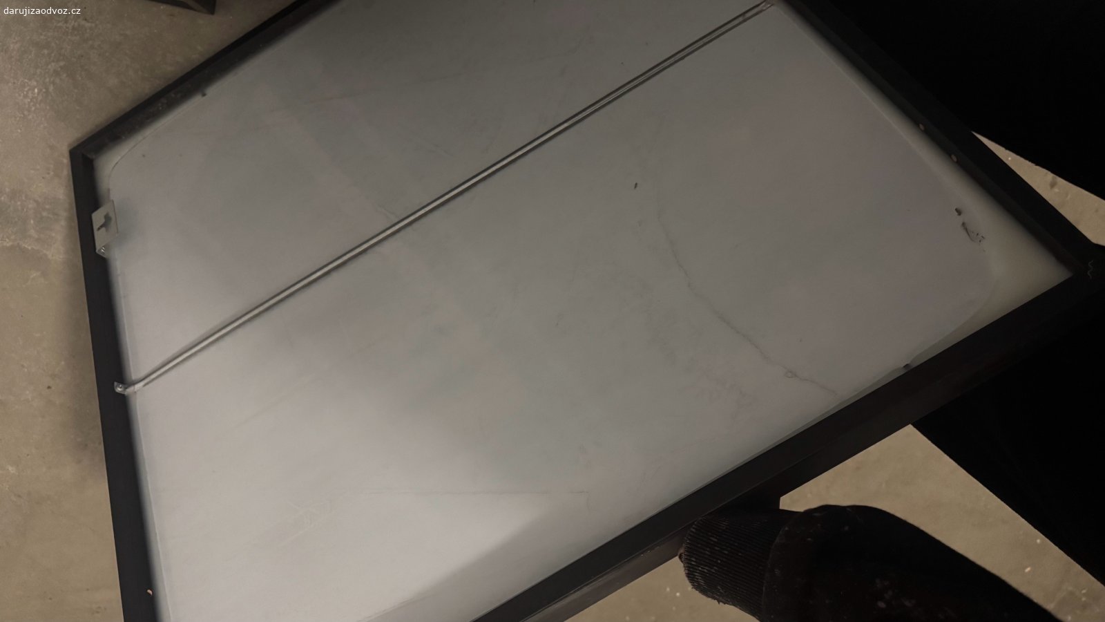 Zrcadlo Ikea. jako nove, bez poškození